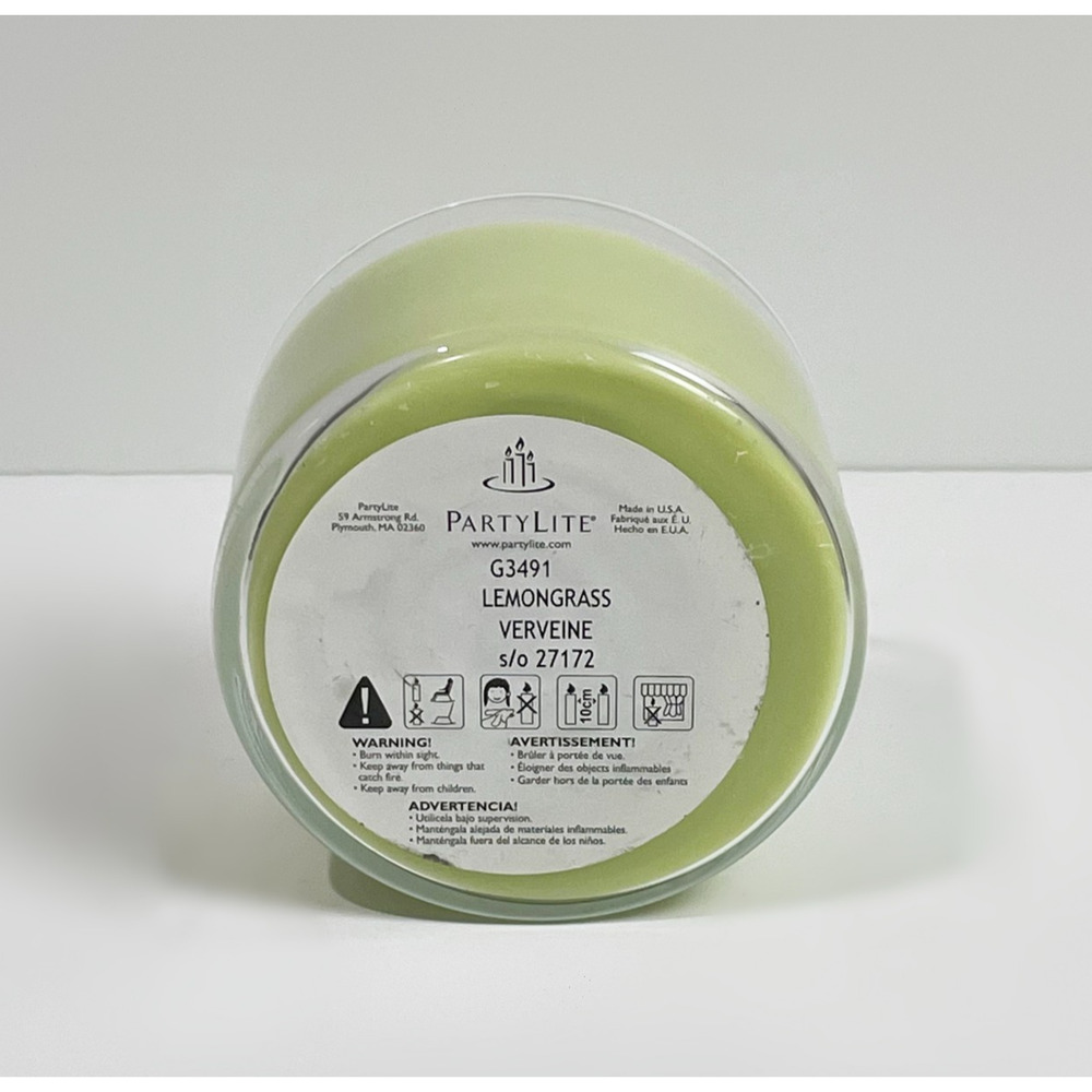 PartyLite Lemongrass 3 Wick Candle - Picture 2 of 2